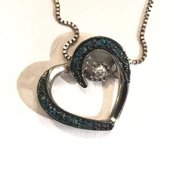Kay Jewelers Jewelry - Kay Jewelers diamond heart necklace Kay Jewelers Jewelry - Kay Jewelers diamond heart necklace